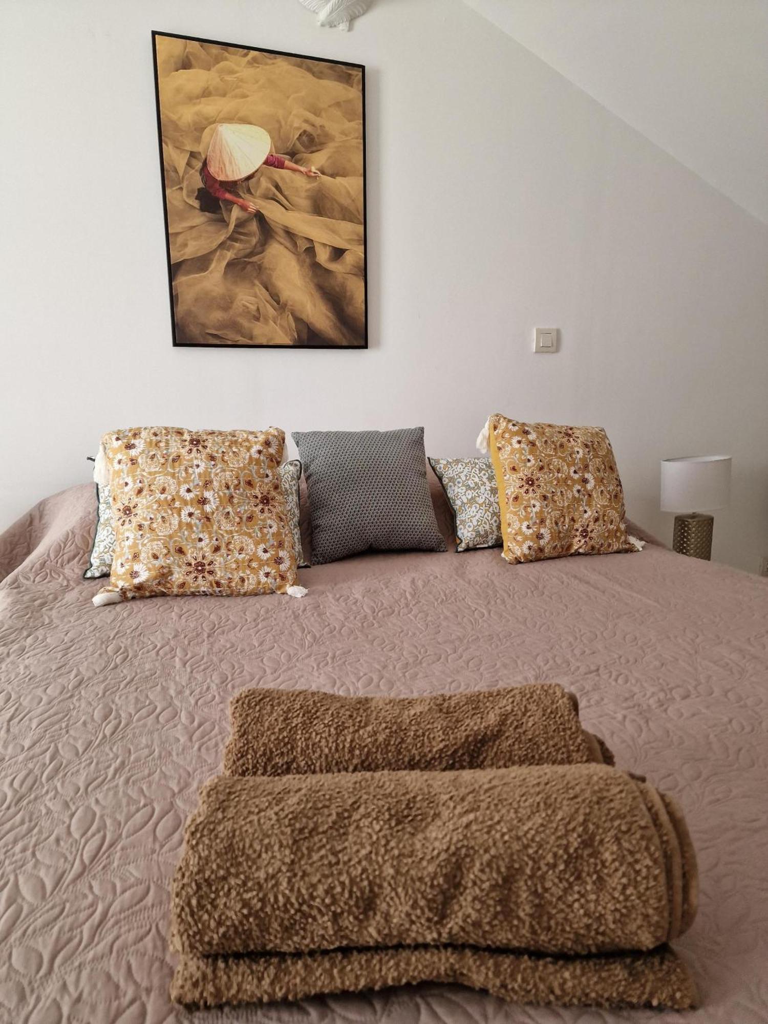 Appartement Villa Sur Le Toit, Vue Mer Saint-Gilles-les Bains Exteriör bild